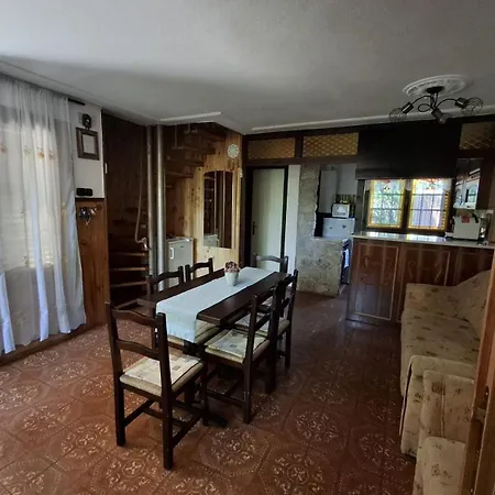 بيت للعطل Faludi Vendeghaz فونيارتْسفاشغ