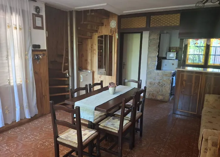 بيت للعطل Faludi Vendeghaz *