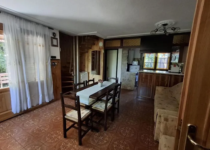 بيت للعطل Faludi Vendeghaz فونيارتْسفاشغ