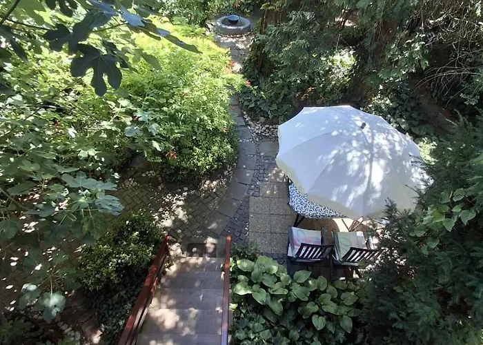 Faludi Vendeghaz بيت للعطل